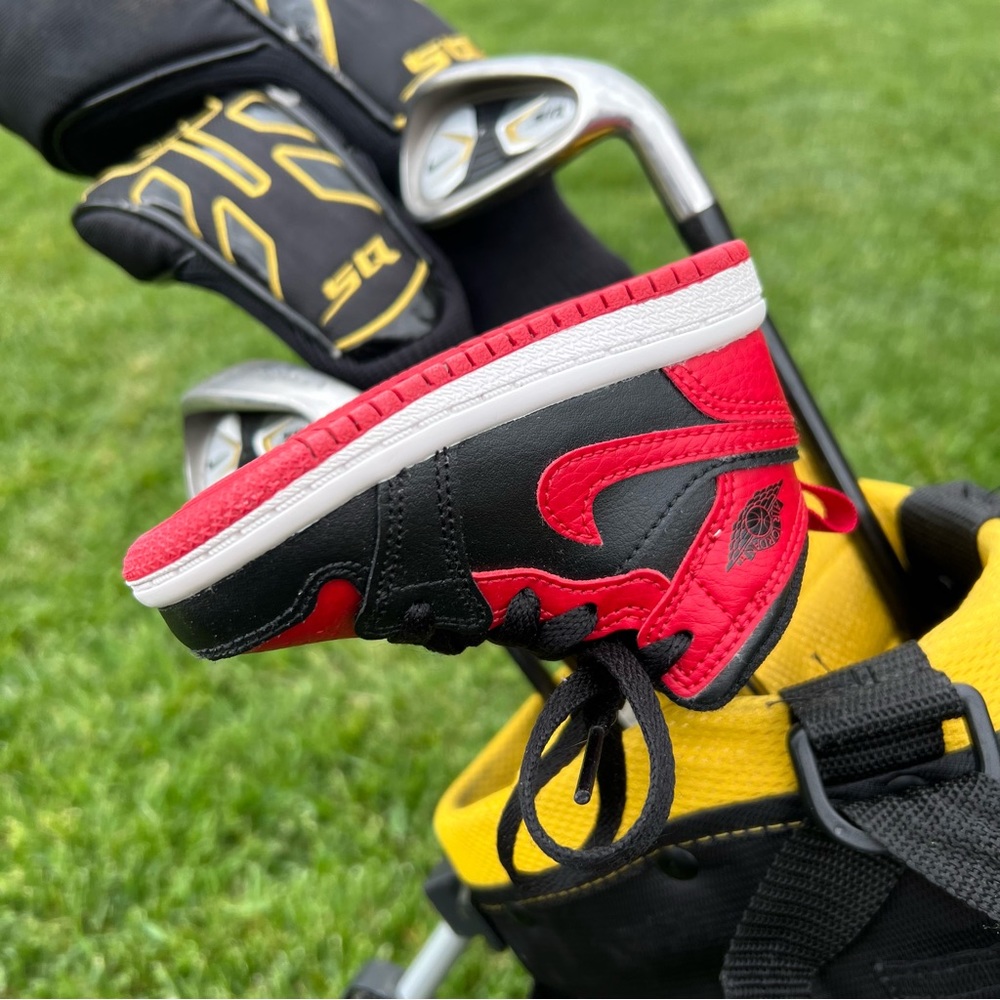 Custom Nike Air Jordan 1 Mid Black Red Golf Club Putter Head Cover Banned Bulls